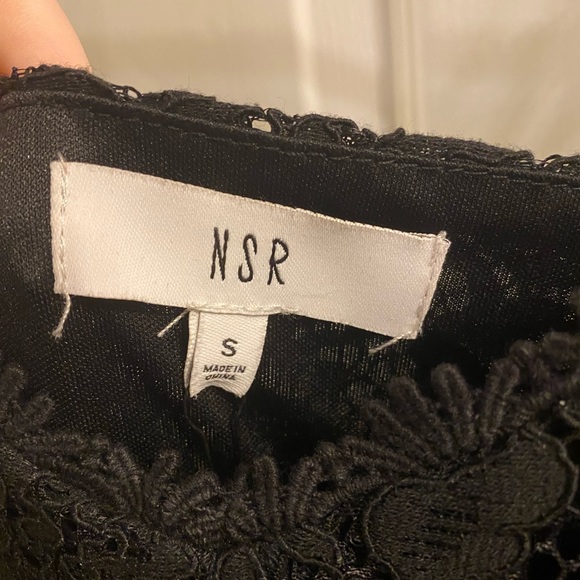 ✨ HOST PICK ✨ NSR Sleeveless Lace Midi Dress Black - S - NWT - peekaboo midriff - Picture 12 of 14
